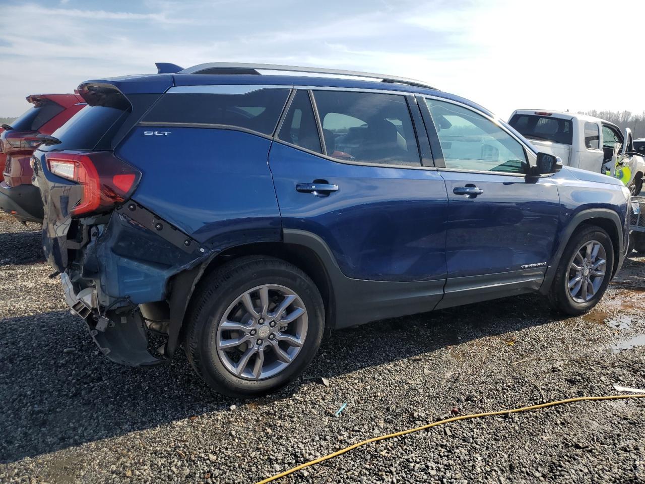 2022 GMC TERRAIN SLT VIN:3GKALPEV7NL308838