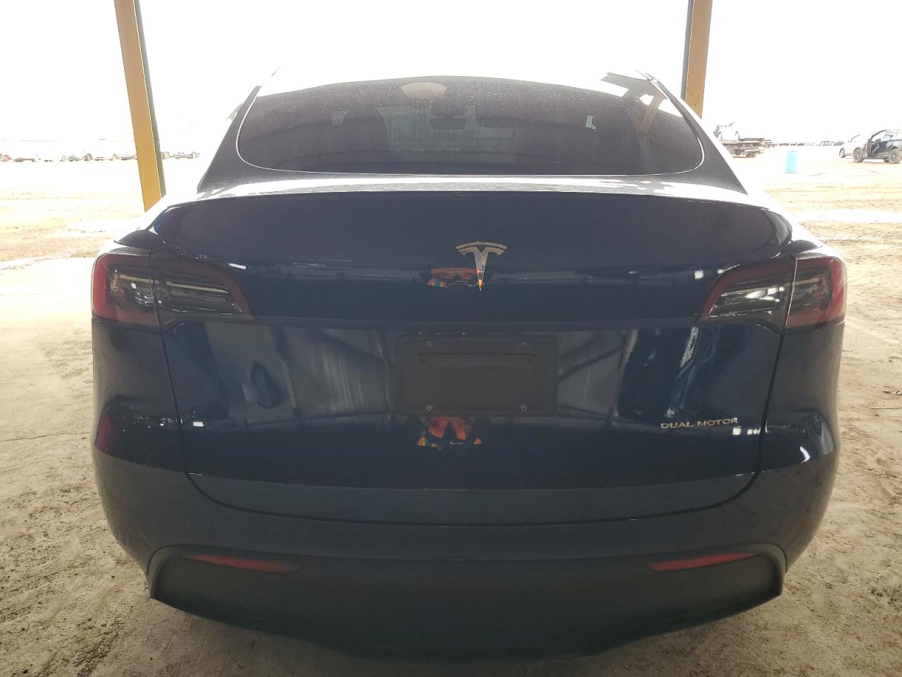 2023 TESLA MODEL Y  VIN:7SAYGDEE0PA203265