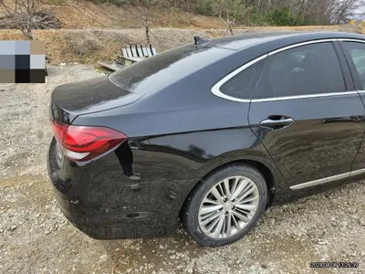 2015 Jaguar SL VIN: