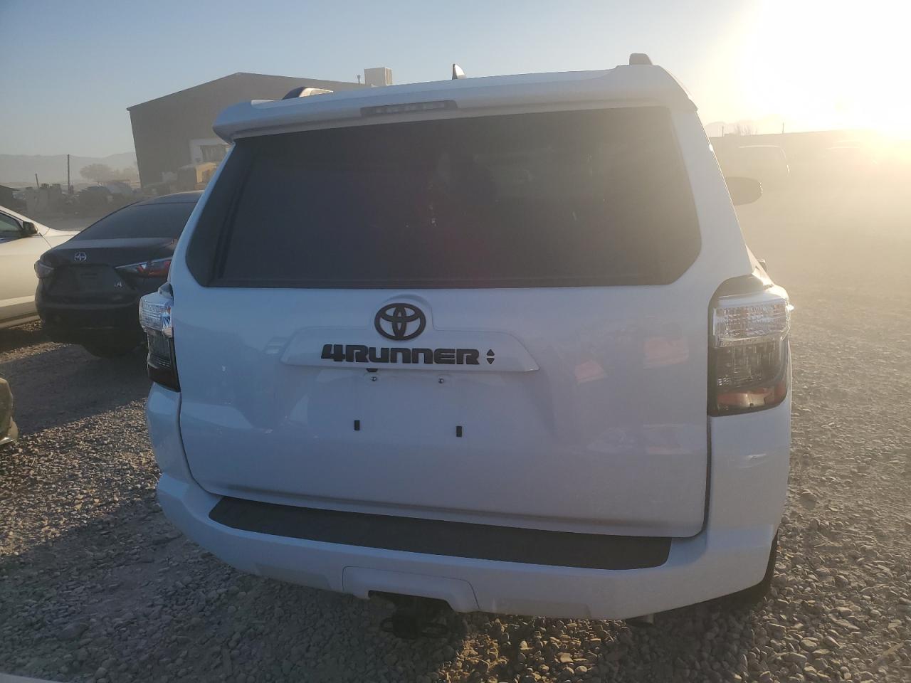 2023 TOYOTA 4RUNNER SE VIN:JTENU5JR5P6209421