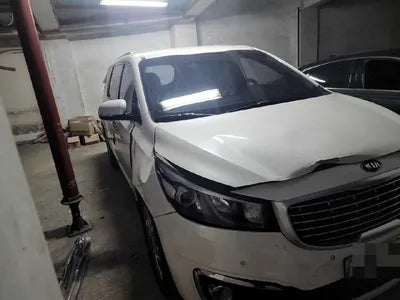 2016 Kia Carnival VIN: