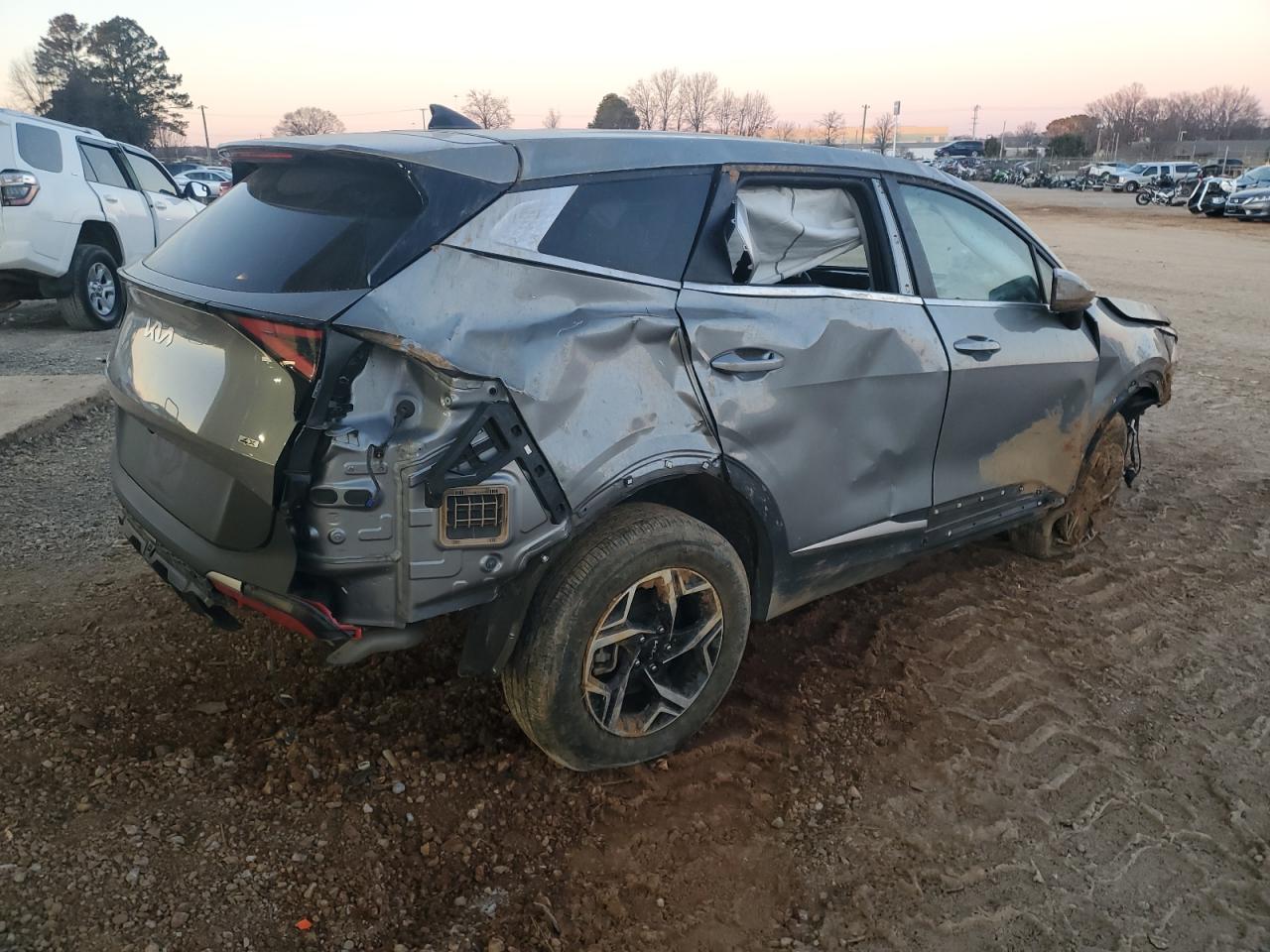 2023 KIA SPORTAGE LX VIN:KNDPUCAF4P7096661