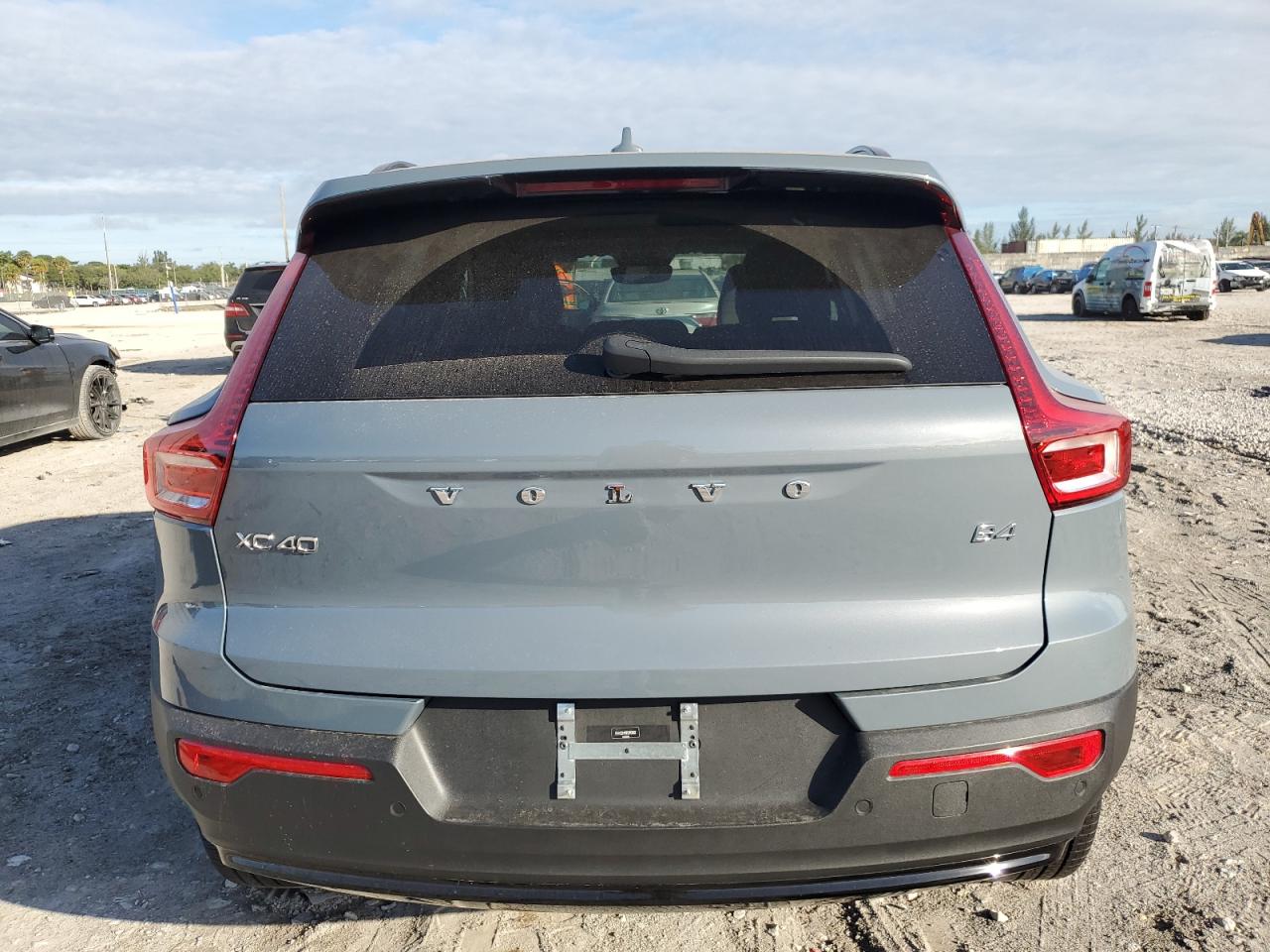2023 VOLVO XC40 ULTIMATE VIN:YV4K92HM6P2113982