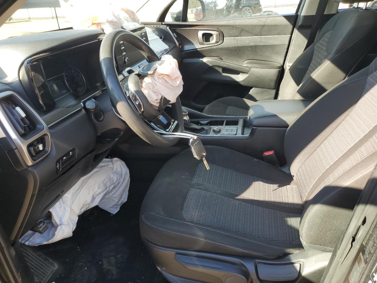2022 KIA SORENTO LX VIN:5XYRG4LCXNG102147