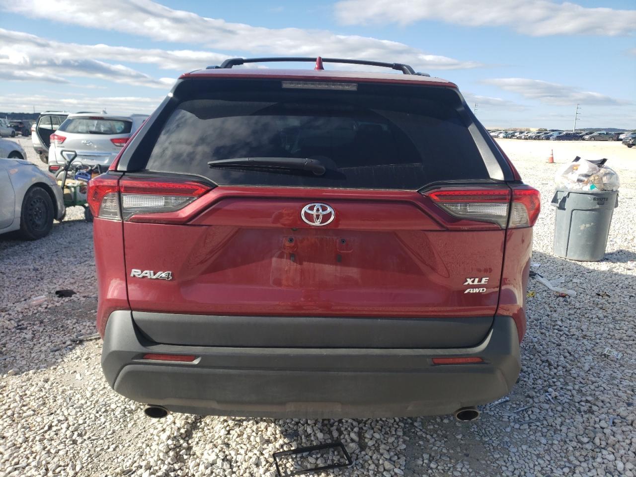 2022 TOYOTA RAV4 XLE VIN:2T3P1RFV3NW294774