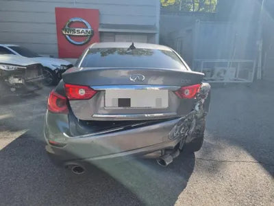 2015 Infiniti Q50 VIN: