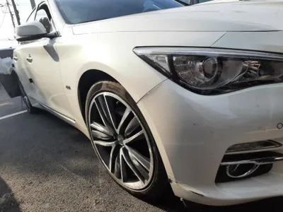 2015 Infiniti Q50 VIN:
