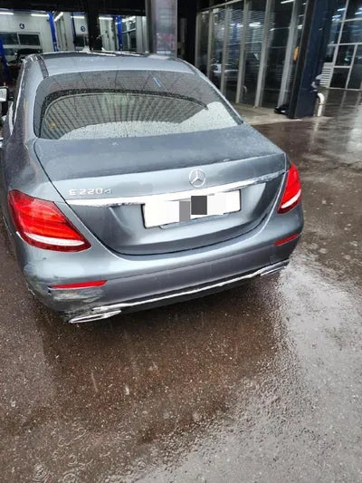 2019 Mercedes-Benz E 220 WDDZF0EB8KA618055 VIN:WDDZF0EB8KA618055