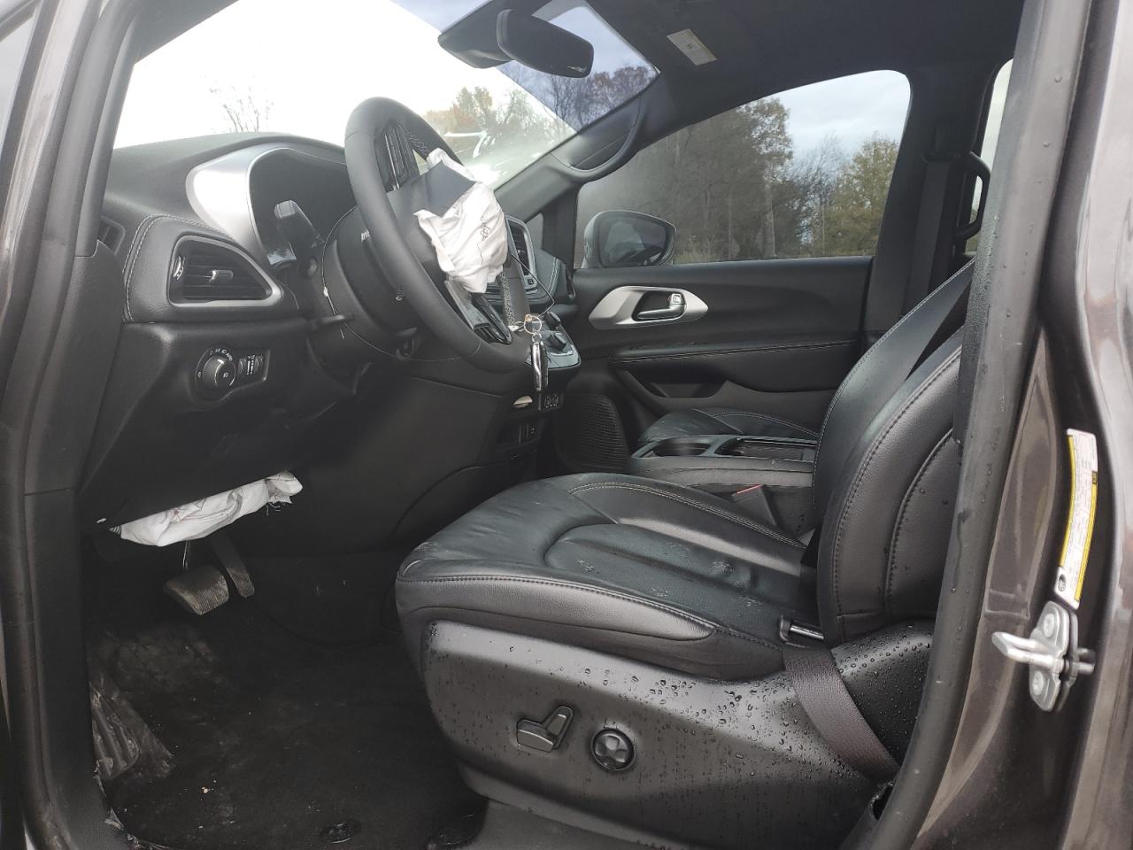 2022 CHRYSLER PACIFICA TOURING L VIN:2C4RC1BG6NR101815