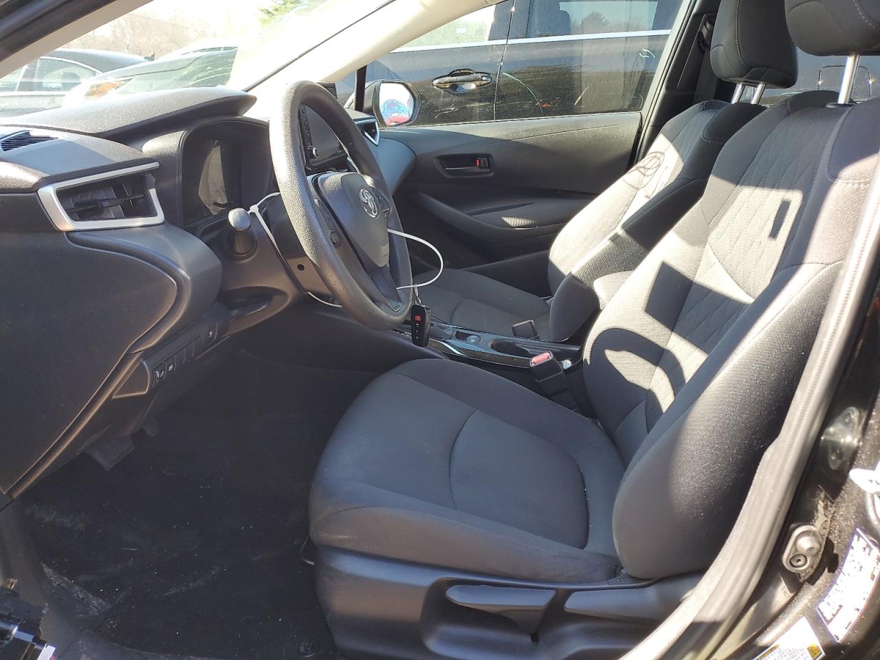 2022 TOYOTA COROLLA LE VIN:JTDEAMDE5NJ042603