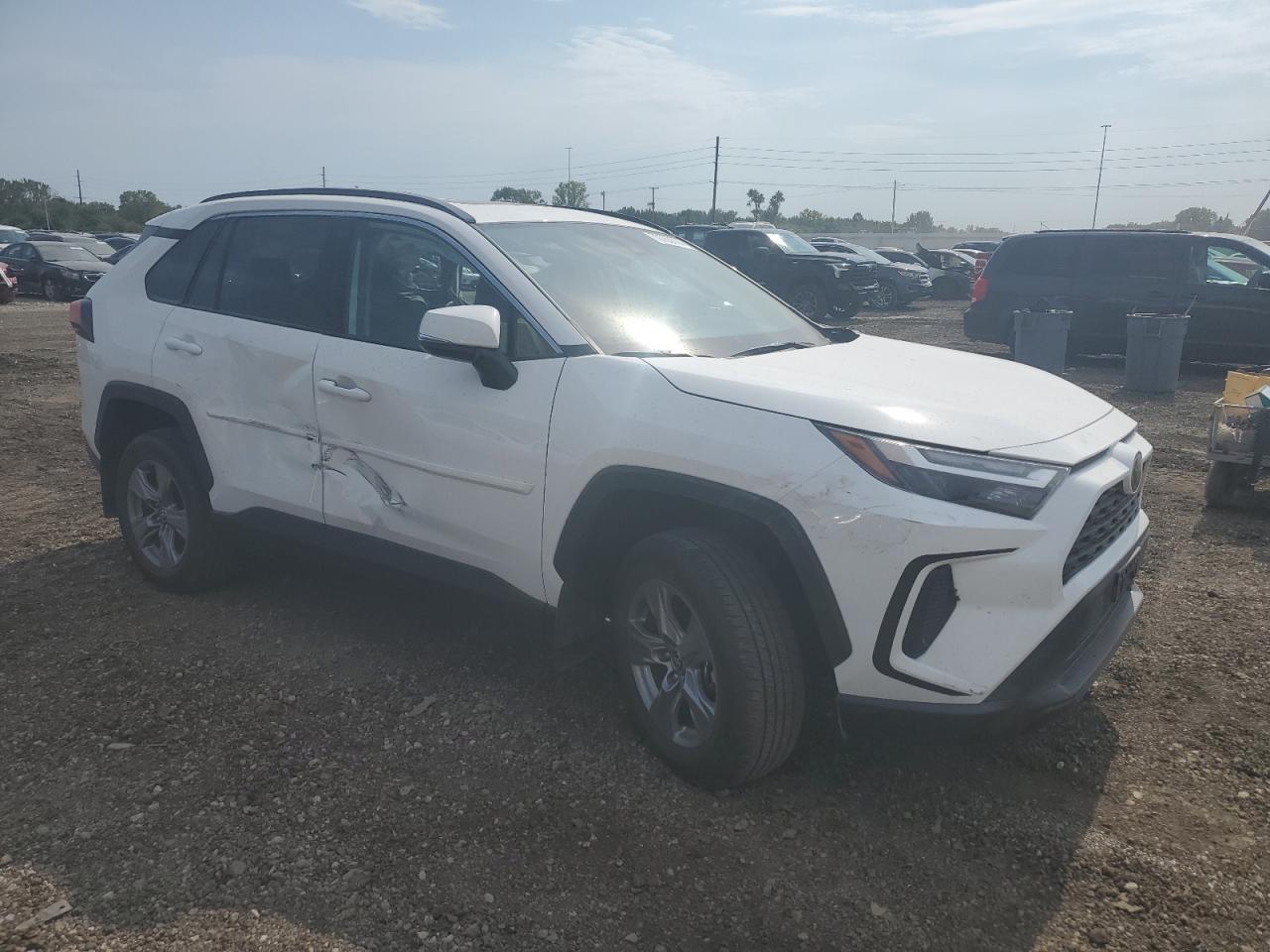 2023 TOYOTA RAV4 XLE VIN:2T3P1RFV3PC391610