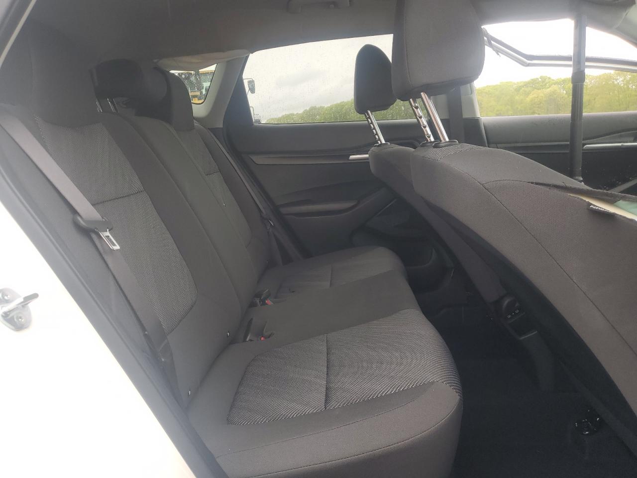 2024 KIA SELTOS LX VIN:KNDEPCAA0R7519001