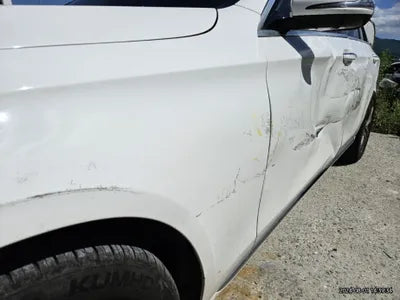 2018 Mercedes-Benz E 300 VIN: