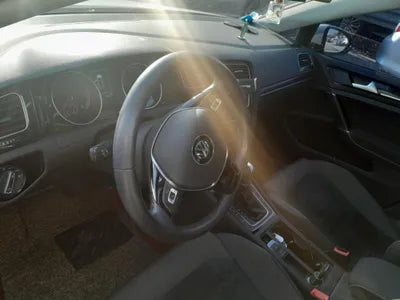 2016 Volkswagen Golf WVWZZZAUZGW098733 VIN:WVWZZZAUZGW098733