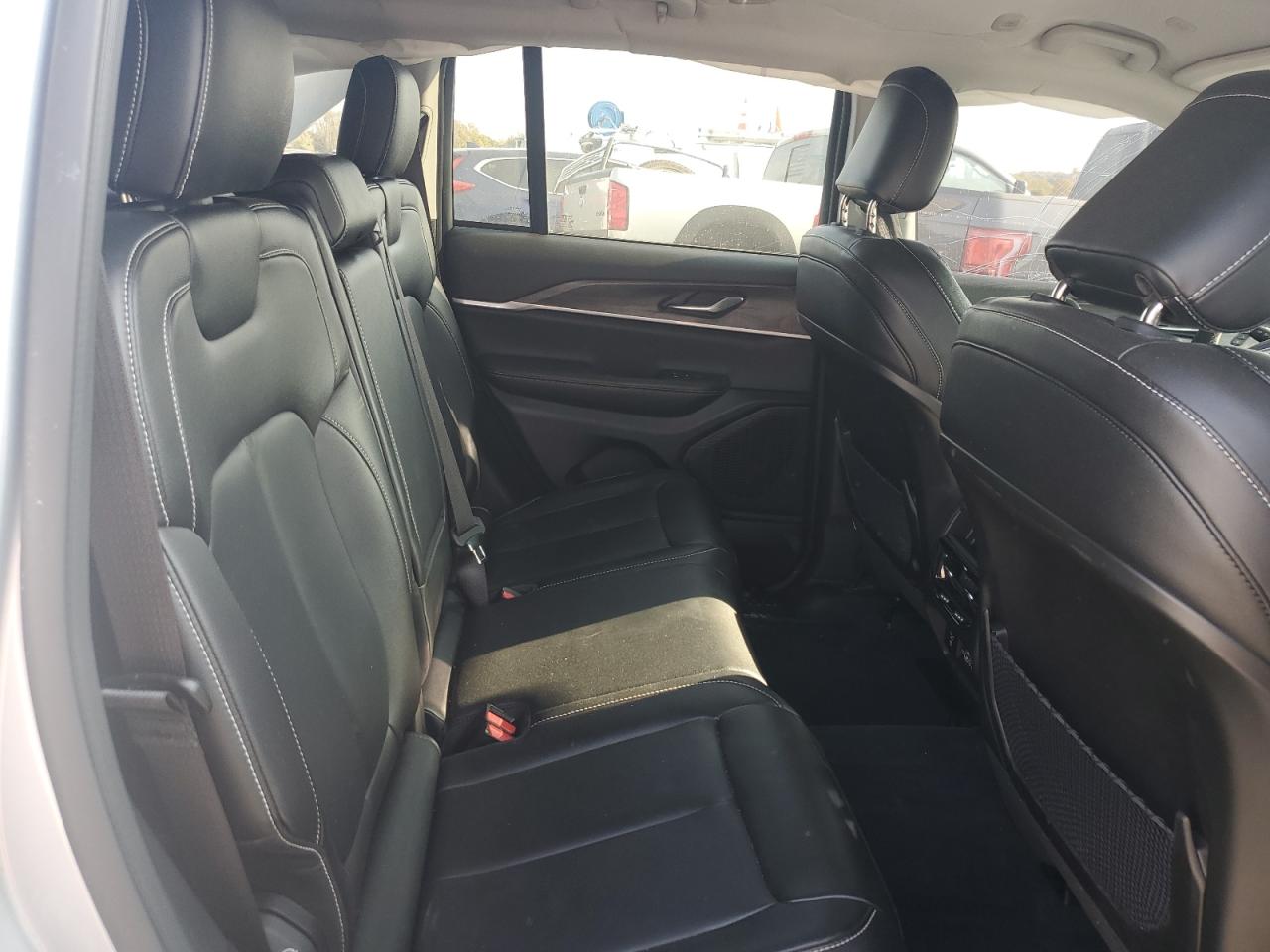 2023 JEEP GRAND CHEROKEE LIMITED VIN:1C4RJHBG7P8766607