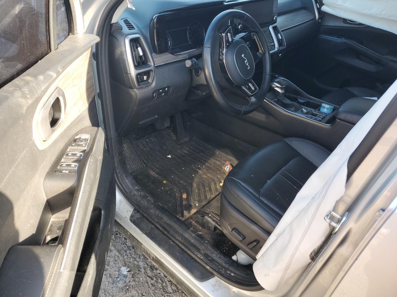 2022 KIA SORENTO EX VIN:5XYRHDLF6NG113668