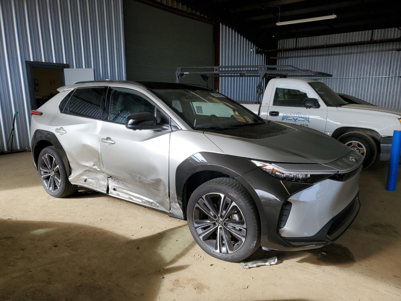 2023 TOYOTA BZ4X XLE VIN:JTMAAAAA3PA004840