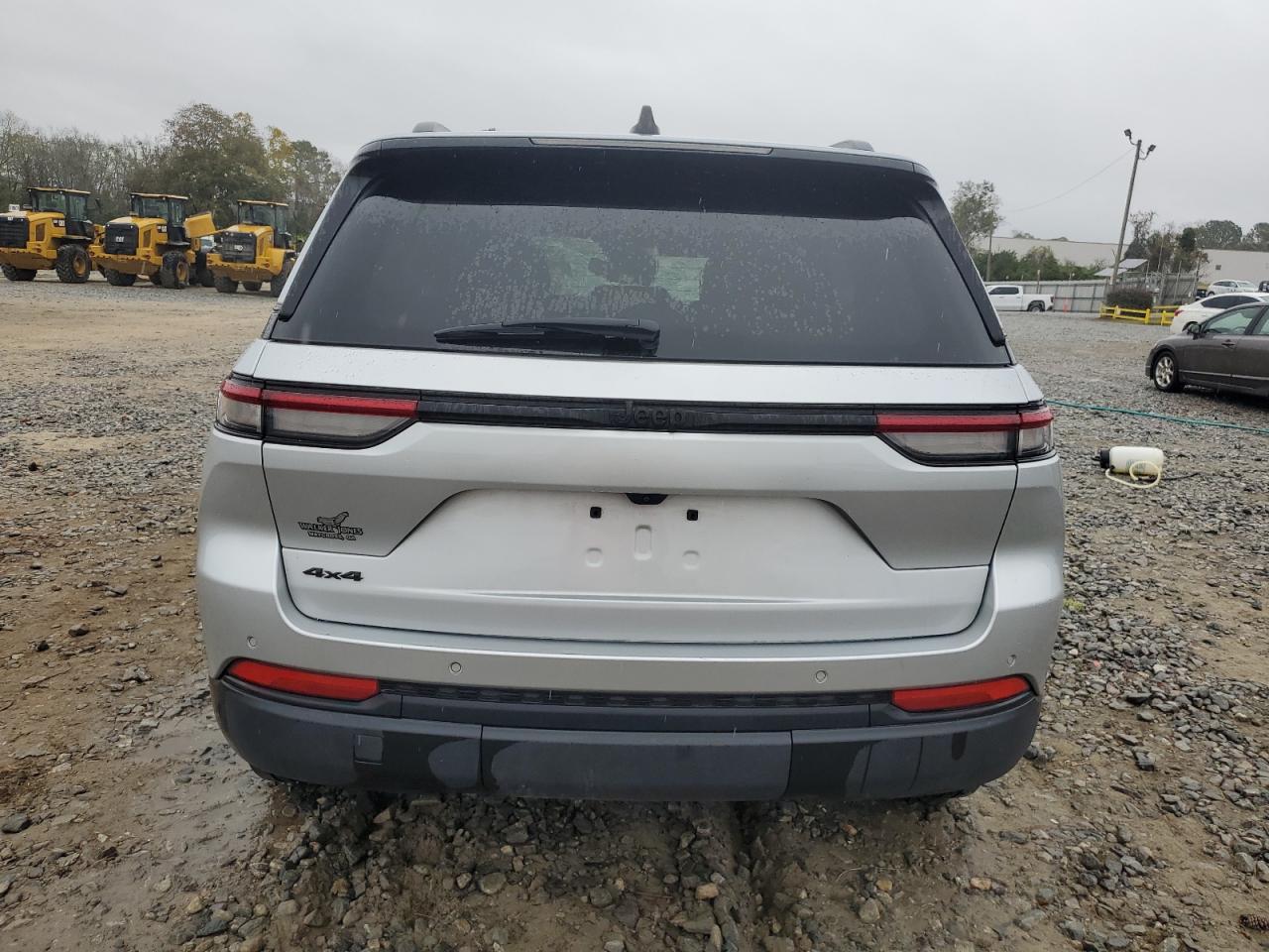 2023 JEEP GRAND CHEROKEE LAREDO VIN:1C4RJHAGXPC611810
