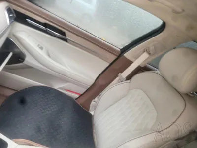 2020 Genesis G90 VIN: