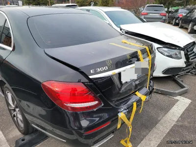 2017 Mercedes-Benz E 300 WDDZF4JB7JA323282 VIN:WDDZF4JB7JA323282