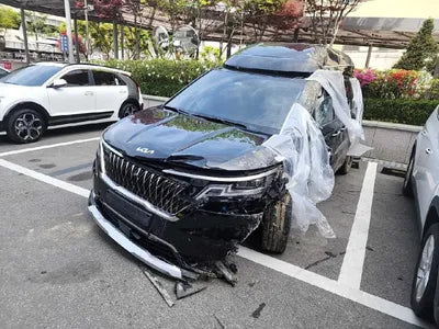 2023 Kia Carnival VIN: