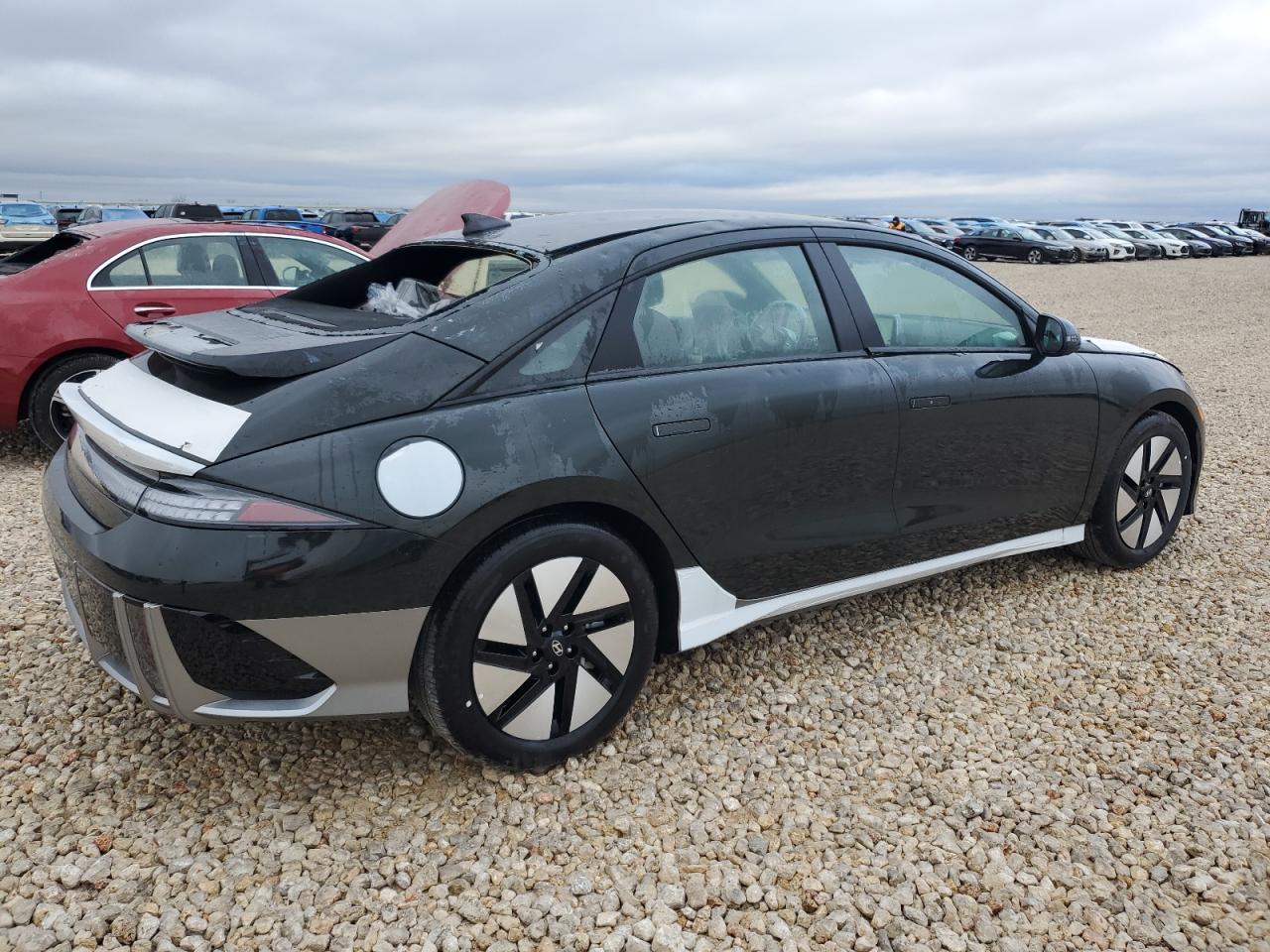 2023 HYUNDAI IONIQ 6 SE VIN:KMHM24AA2PA051414