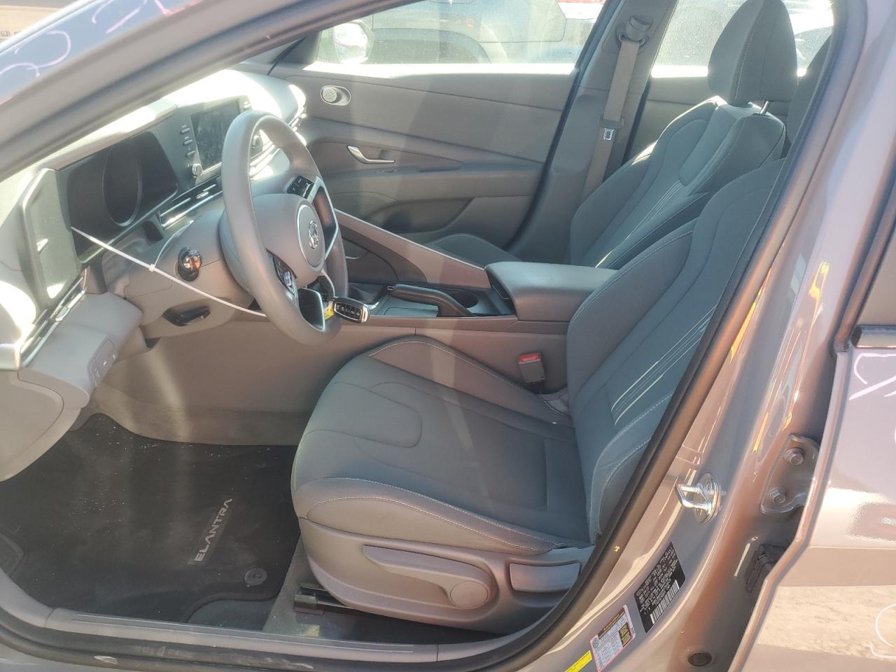 2022 HYUNDAI ELANTRA SEL VIN:KMHLM4AGXNU348839