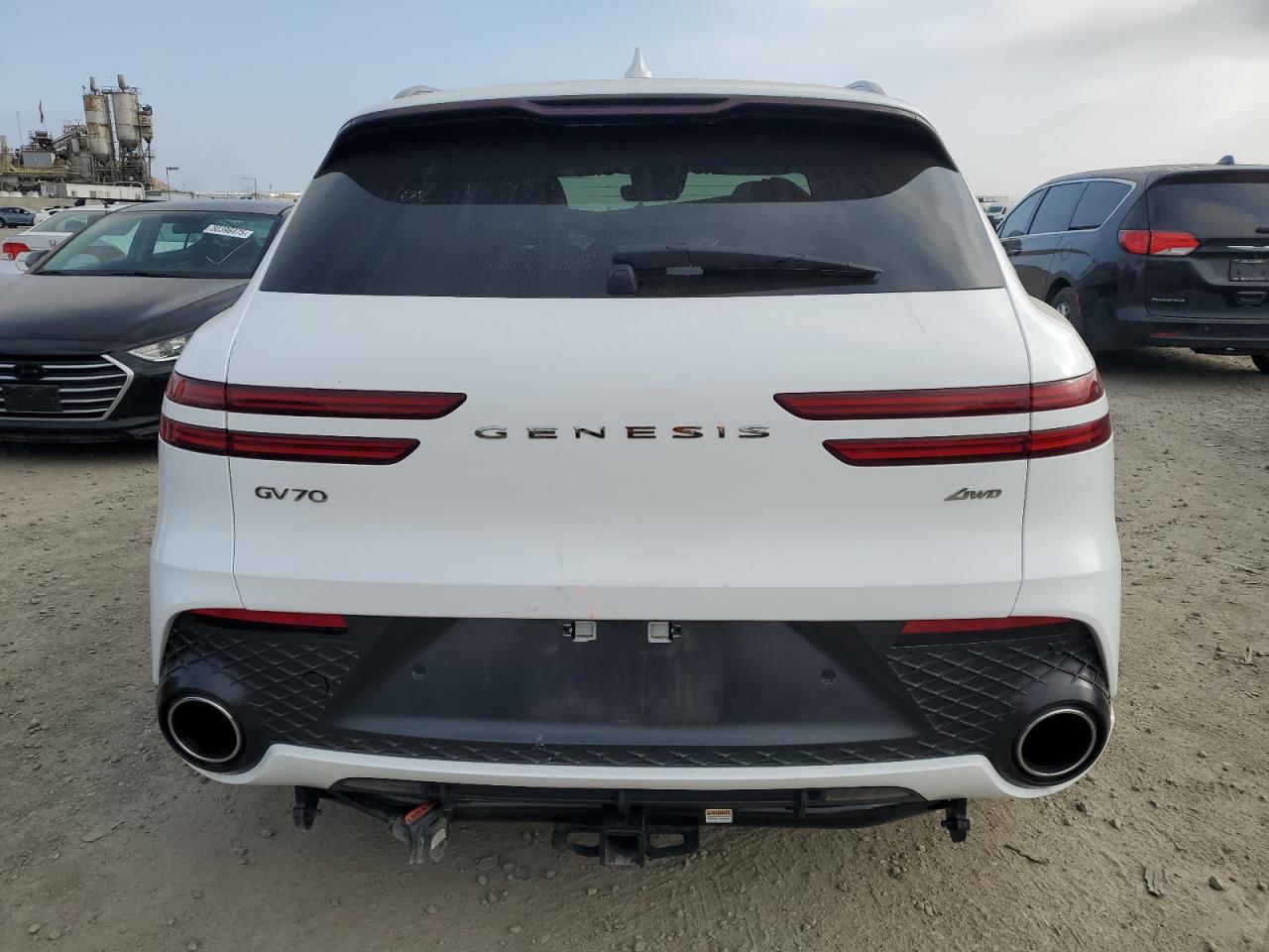 2022 GENESIS GV70 BASE VIN:KMUMADTB9NU057748
