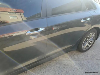 2022 Kia K5 KNAG341JBNA018301 VIN:KNAG341JBNA018301