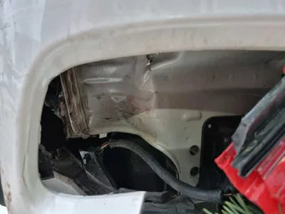 2018 Kia Sorento KNAPG81BDJA469823 VIN:KNAPG81BDJA469823