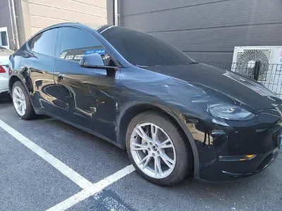 2021 Tesla Model Y NONE VIN: