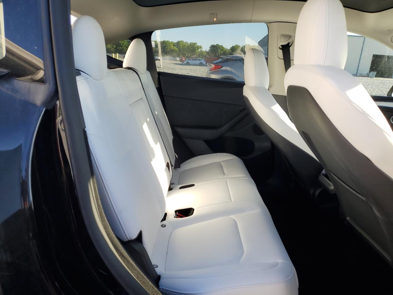 2023 TESLA MODEL Y  VIN:7SAYGDEE8PF627795