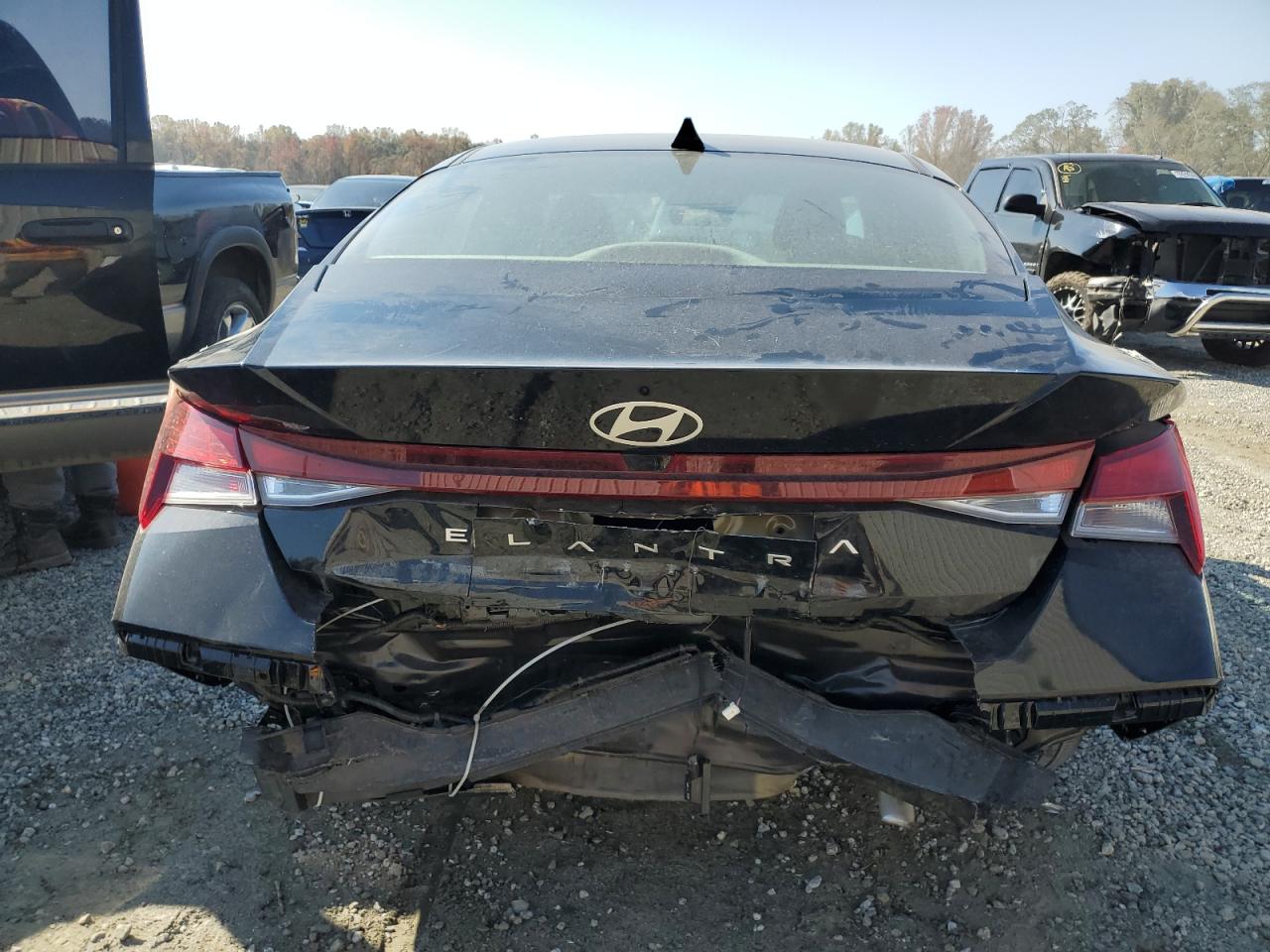 2024 HYUNDAI ELANTRA SEL VIN:KMHLM4DG2RU757872