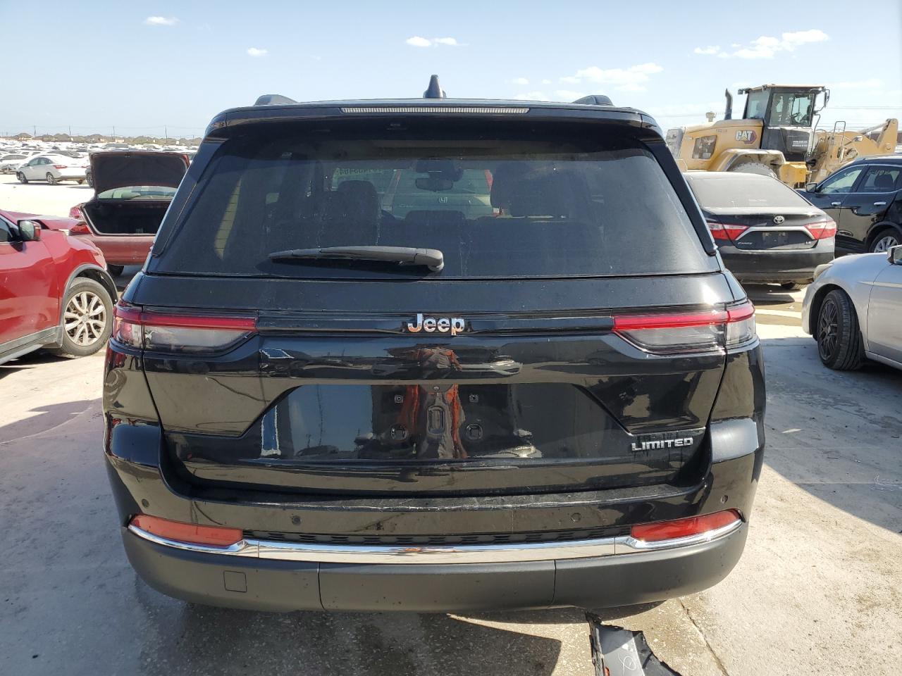 2022 JEEP GRAND CHEROKEE LIMITED VIN:1C4RJGBG8N8611555