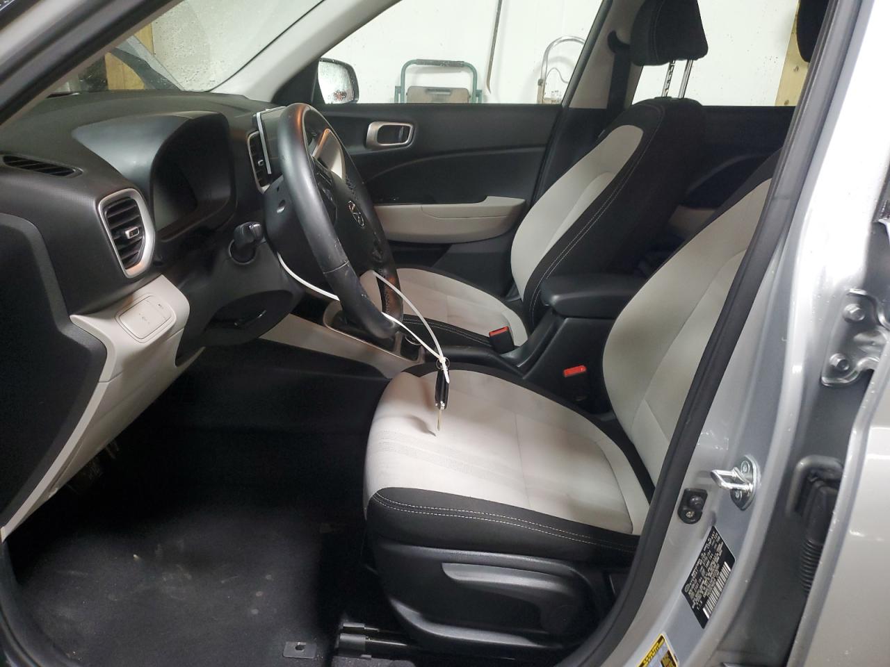 2023 HYUNDAI VENUE SEL VIN:KMHRC8A34PU223050