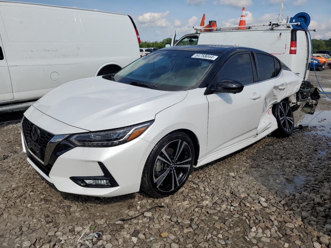 2022 NISSAN SENTRA SR VIN:3N1AB8DV7NY227513