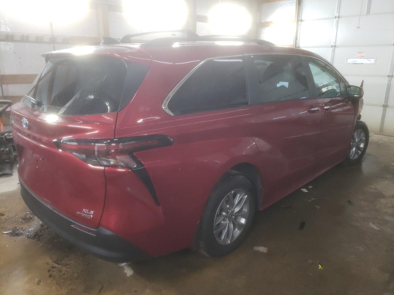 2024 TOYOTA SIENNA XLE VIN:5TDYSKFC9RS142500