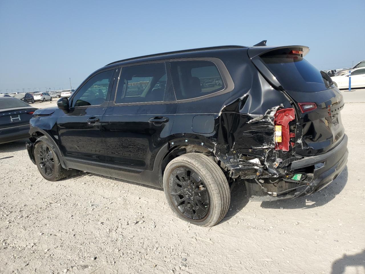 2022 KIA TELLURIDE EX VIN:5XYP3DHC1NG261988