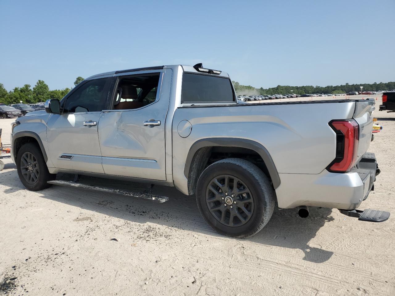 2022 TOYOTA TUNDRA CREWMAX PLATINUM VIN:5TFMA5DBXNX014624