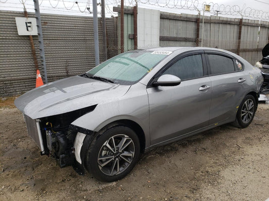 2022 KIA FORTE FE VIN:3KPF24AD2NE501385