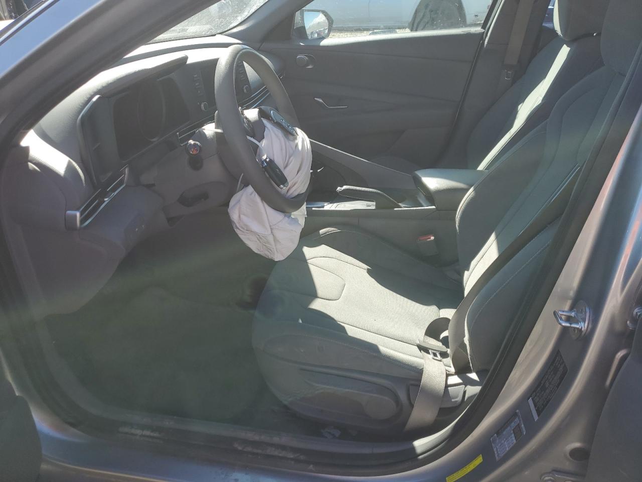 2022 HYUNDAI ELANTRA SEL VIN:5NPLM4AG9NH078999