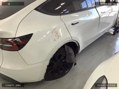 2021 Tesla Model Y 5YJYGDEE2MF167560 VIN:5YJYGDEE2MF167560