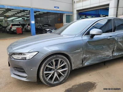 2017 Volvo S90 VIN: