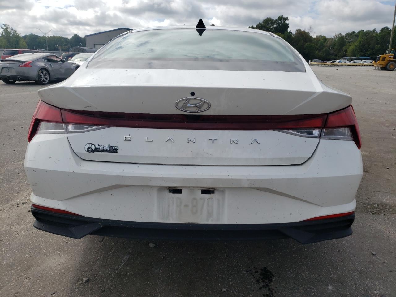 2023 HYUNDAI ELANTRA SEL VIN:5NPLM4AG7PH105877