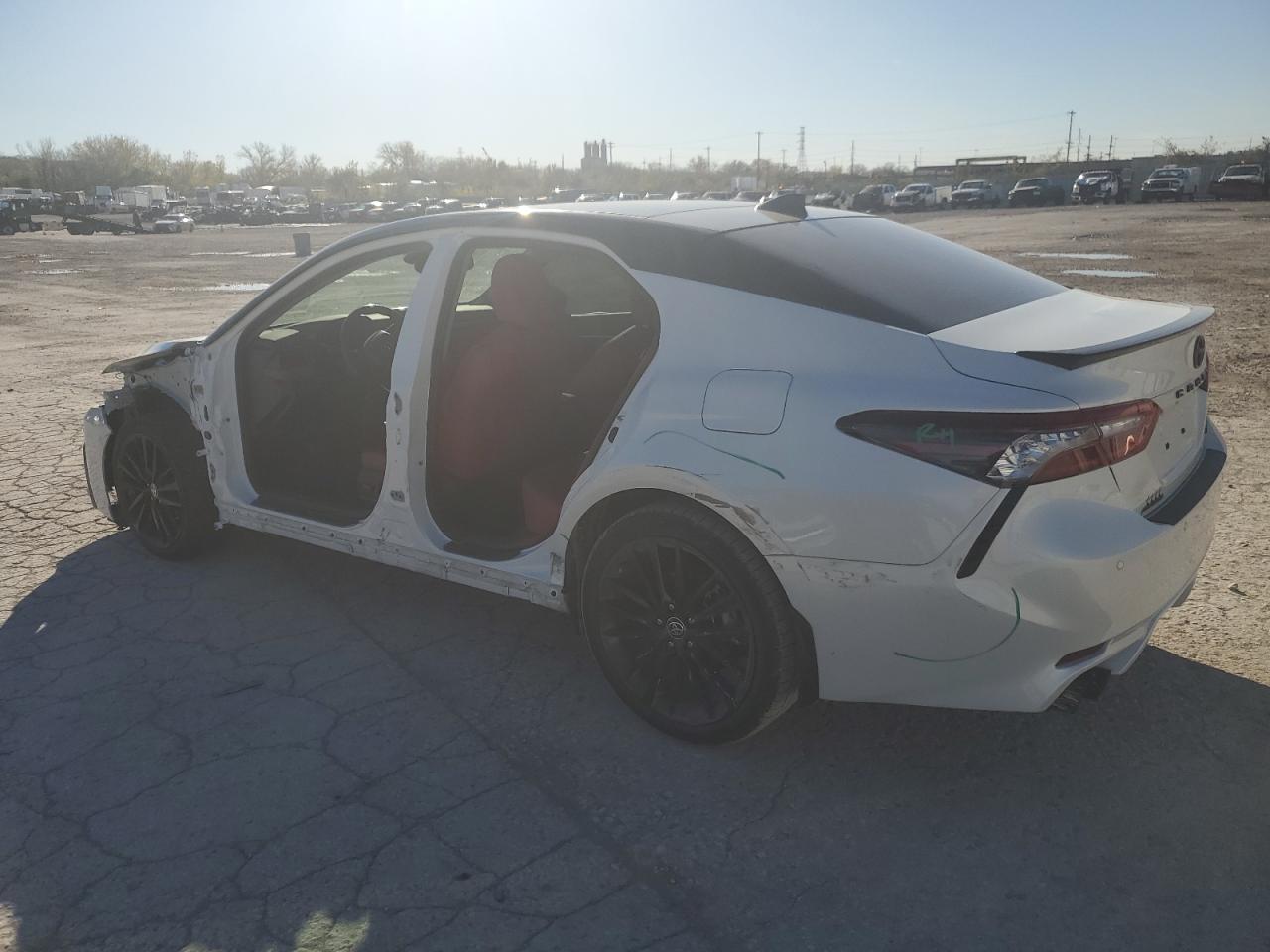 2022 TOYOTA CAMRY TRD VIN:4T1KZ1AK1NU063382