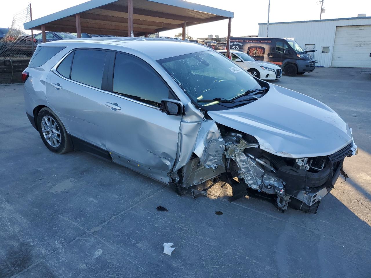 2022 CHEVROLET EQUINOX LT VIN:3GNAXUEV6NL189072