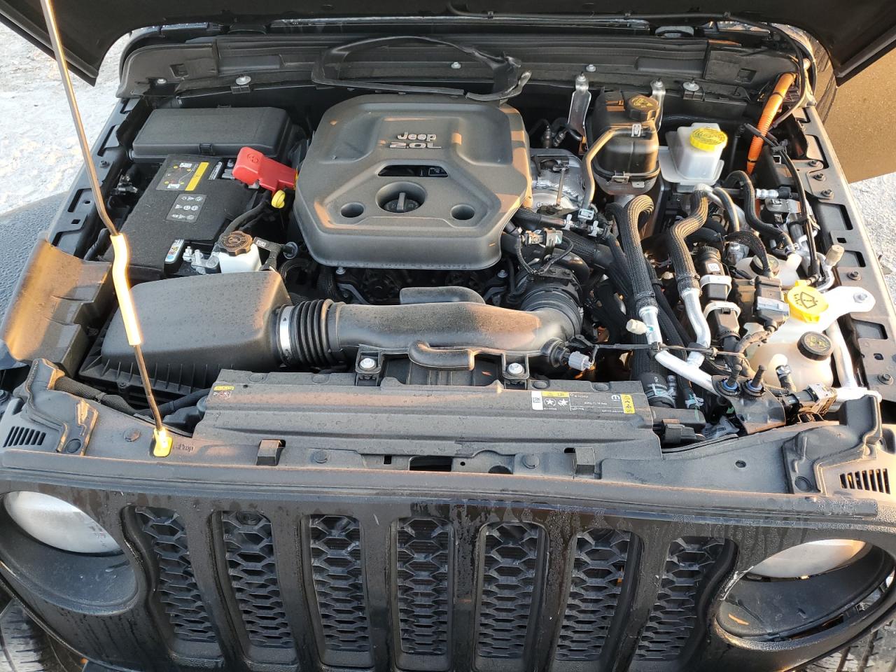 2022 JEEP WRANGLER UNLIMITED SAHARA 4XE VIN:1C4JJXP68NW223010