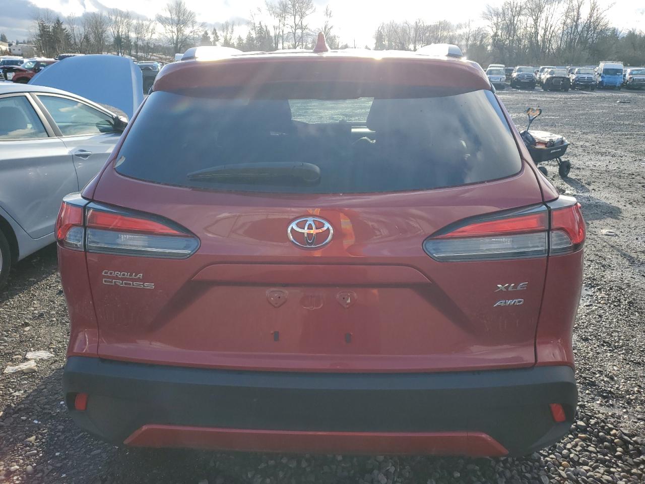 2023 TOYOTA COROLLA CROSS XLE VIN:7MUDAABG0PV063871