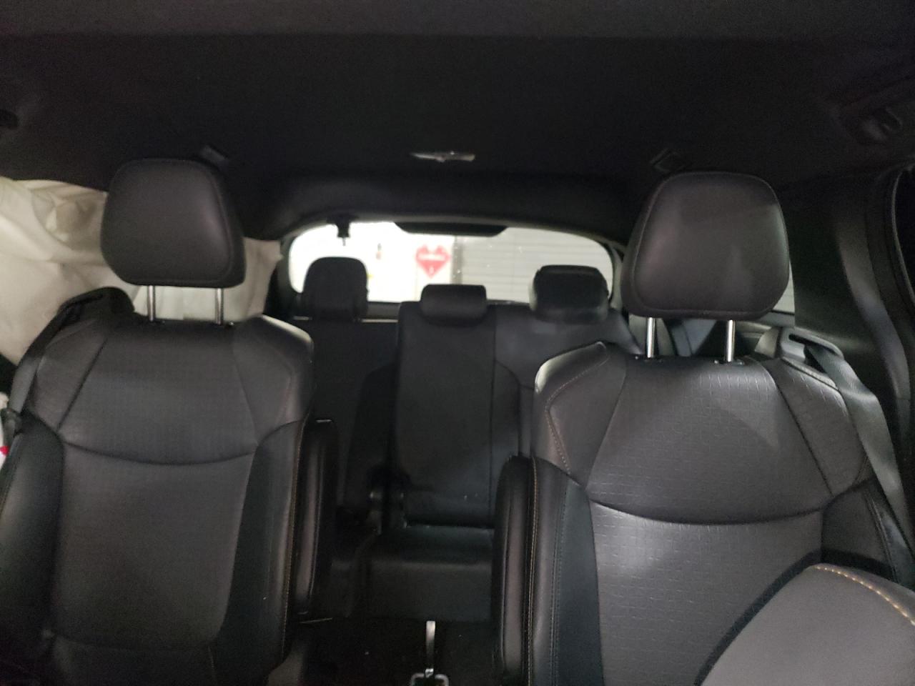 2022 TOYOTA SIENNA XLE VIN:5TDASKFC9NS042151