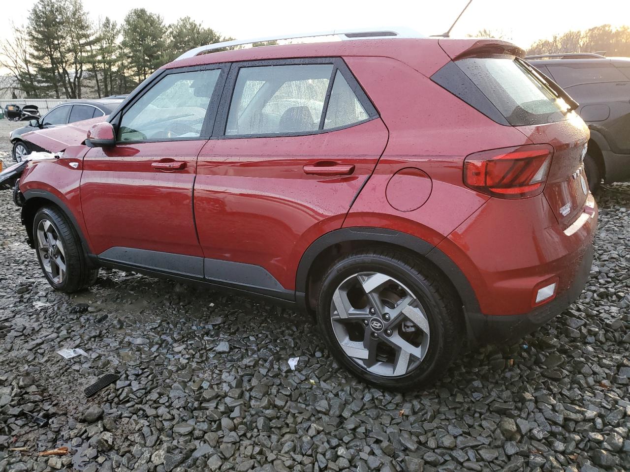 2024 HYUNDAI VENUE SEL VIN:KMHRC8A35RU326447